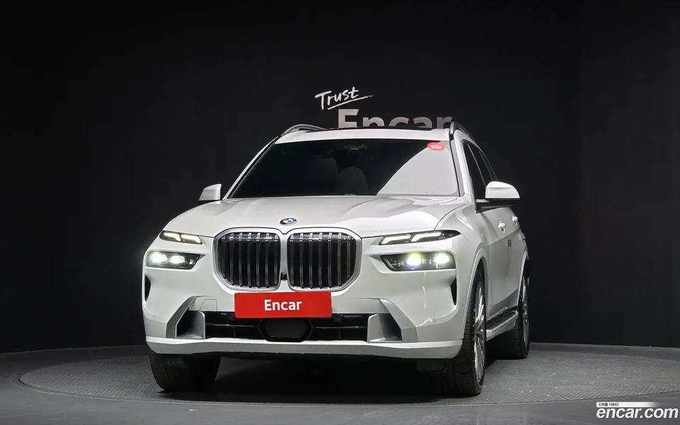 BMW X7 xDrive 40d 6 2023 — миниатюра 3