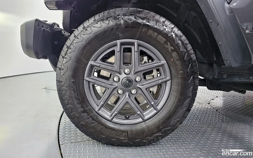 Jeep Wrangler 2.0 S 4 2024 — миниатюра 5
