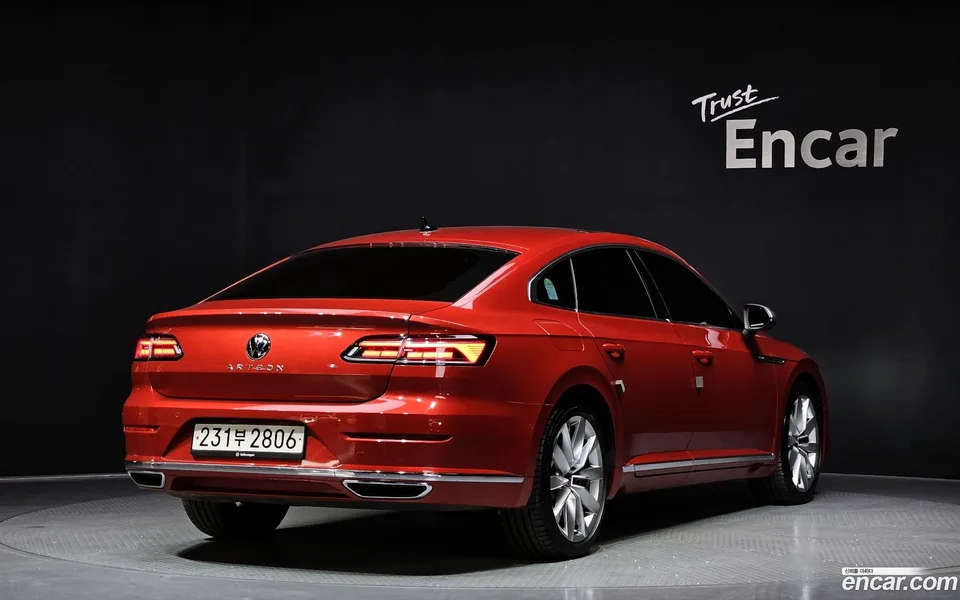 Volkswagen Arteon 2.0 TDI 2023 — миниатюра 2