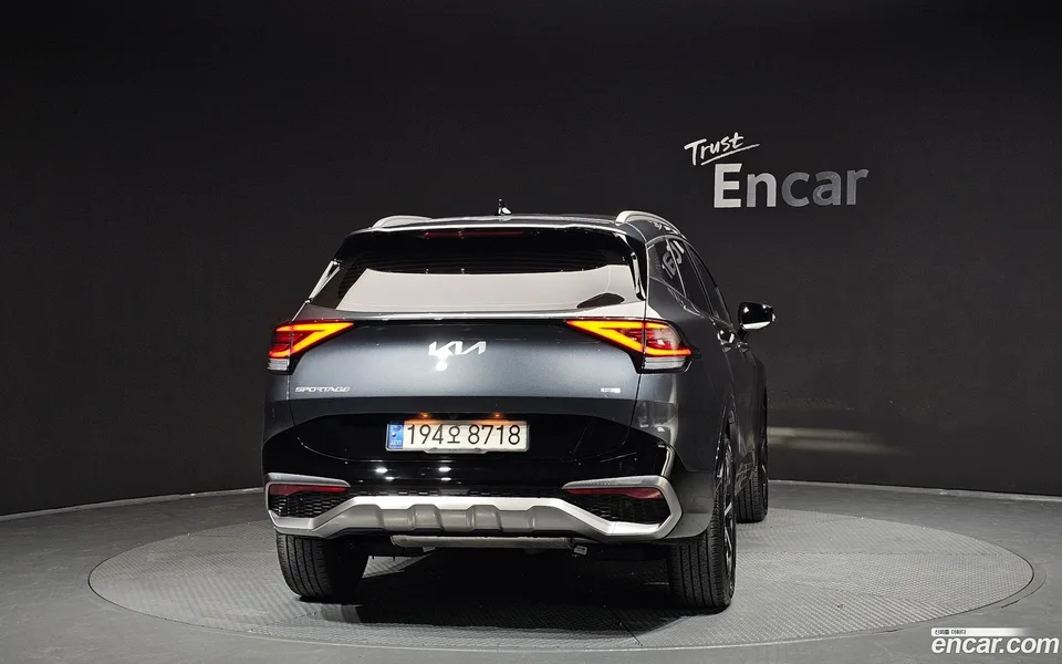 Kia Sportage Hybrid 2WD 2022 — миниатюра 4