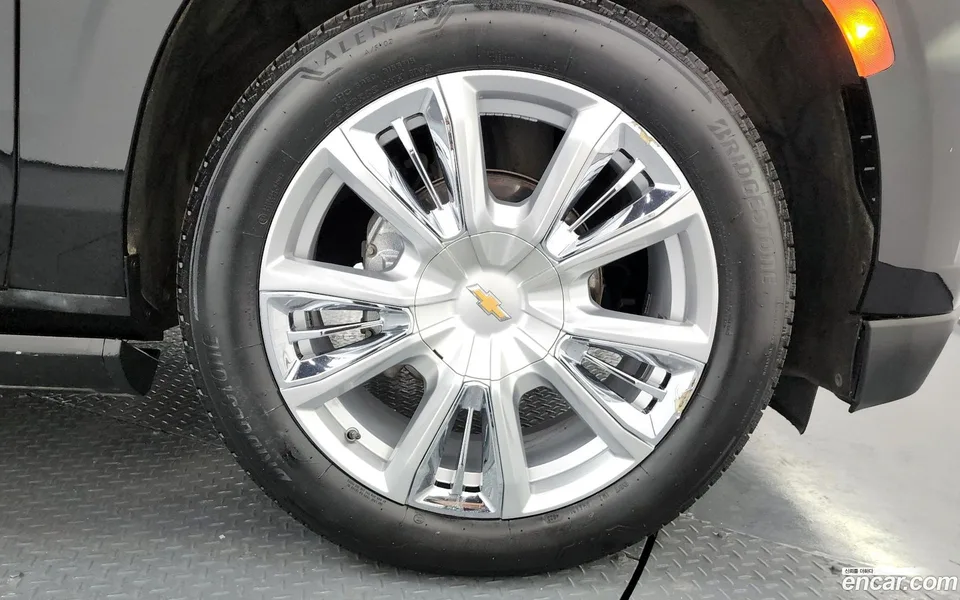 Chevrolet Tahoe 6.2 4WD 2022 — миниатюра 5