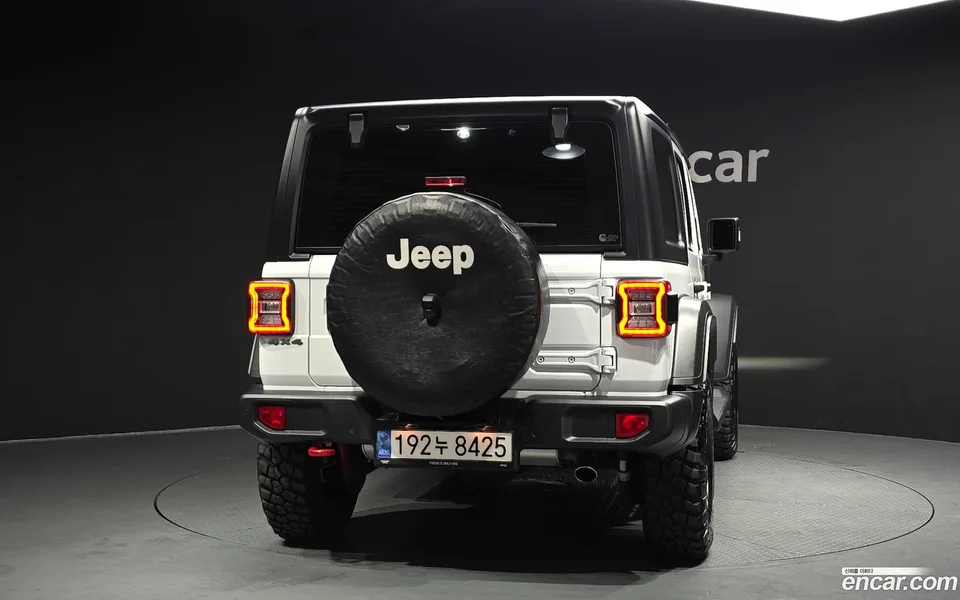 Jeep Wrangler 2.0 4 2023 — миниатюра 4