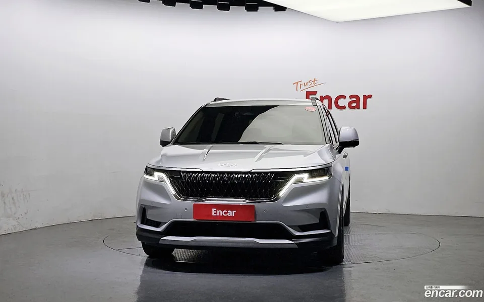 Kia Carnival 11 2022 — миниатюра 3