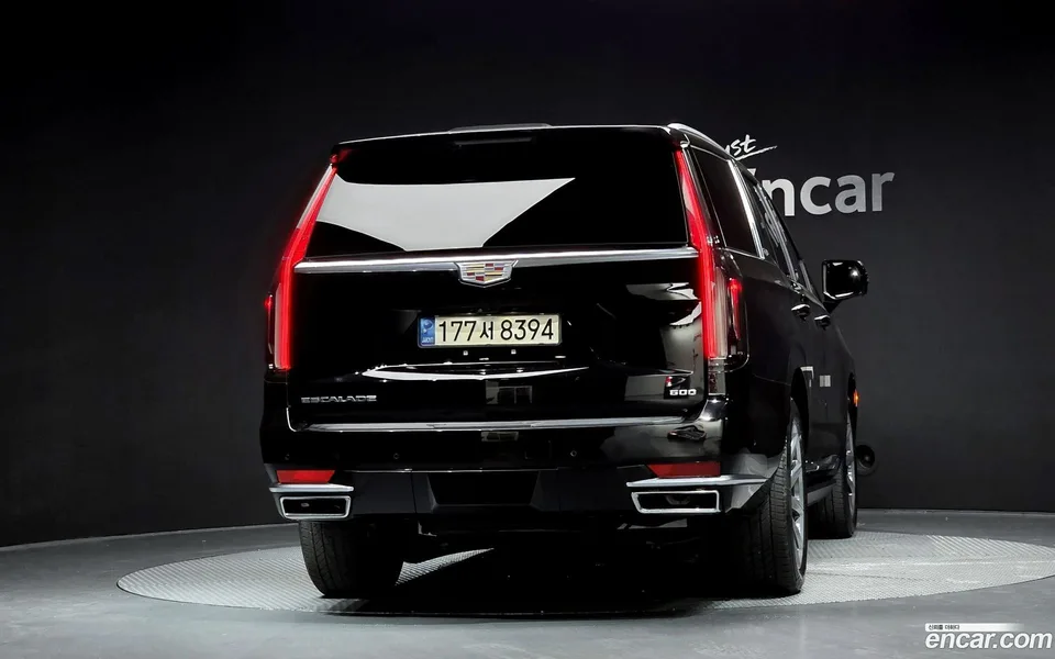 Cadillac Escalade 6.2 2022 — миниатюра 4
