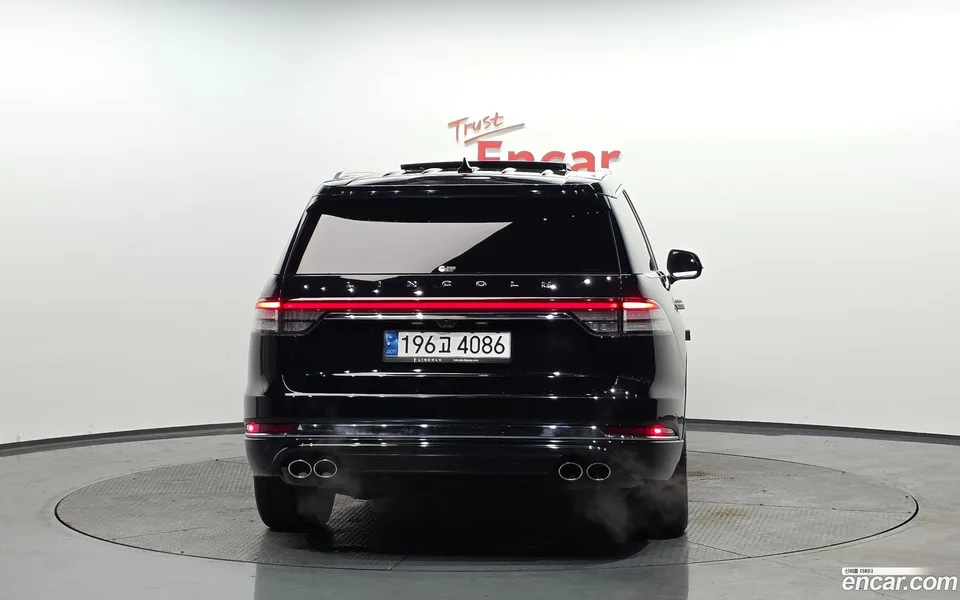Lincoln Aviator 3.0 AWD 2023 — миниатюра 4