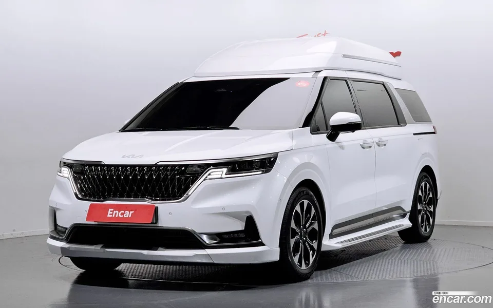Kia Carnival 9 2023 — фото 1, купить с доставкой в Москву