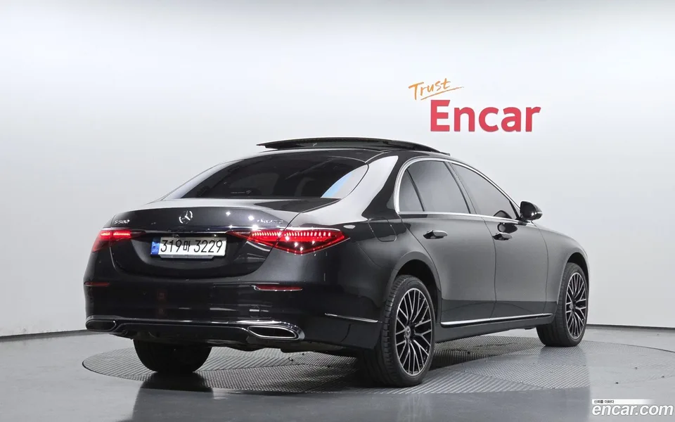 Mercedes-Benz S-Class S580L 4MATIC 2023 — миниатюра 2