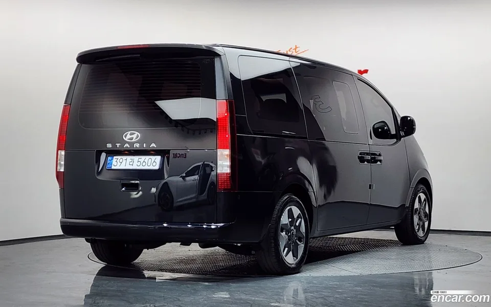 Hyundai Staria HEV 1.6 9 2024 — миниатюра 2