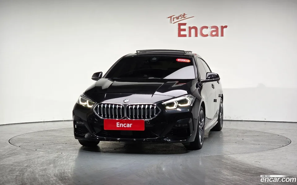 BMW 2 Series Gran Coupe 220i M 2024 — миниатюра 3