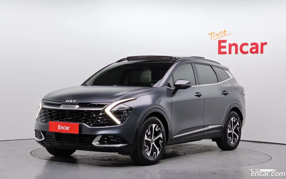 Kia Sportage Hybrid 2WD 2022 — фото 1, купить с доставкой в Москву