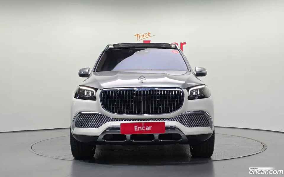 Mercedes-Benz GLS-Class GLS600 4MATIC 2023 — миниатюра 3