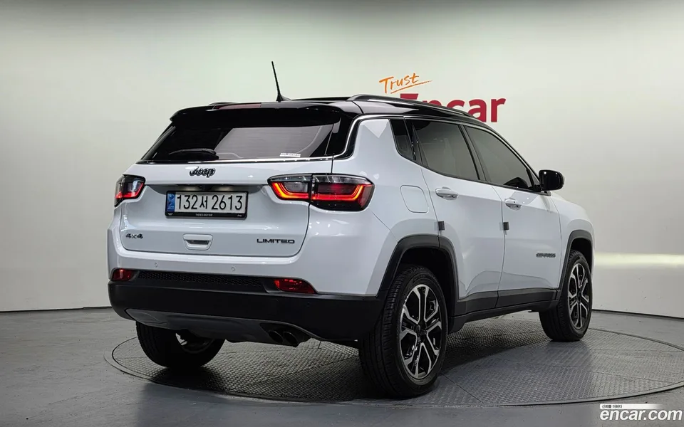 Jeep Compass 2.4 AWD 2022 — миниатюра 2