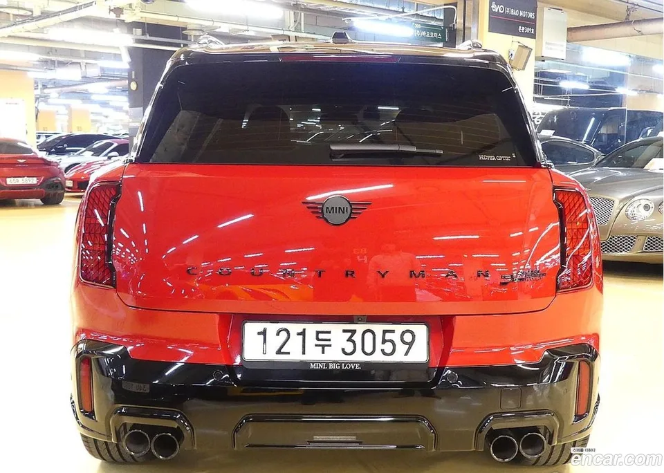 MINI Cooper S Countryman ALL4 JCW 2025 — миниатюра 2