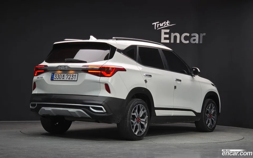 Kia Seltos 1.6 2WD 2022 — миниатюра 2