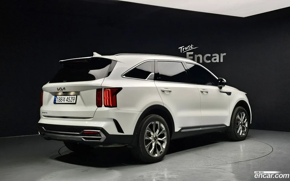 Kia Sorento 2.5T 2WD 2022 — миниатюра 2