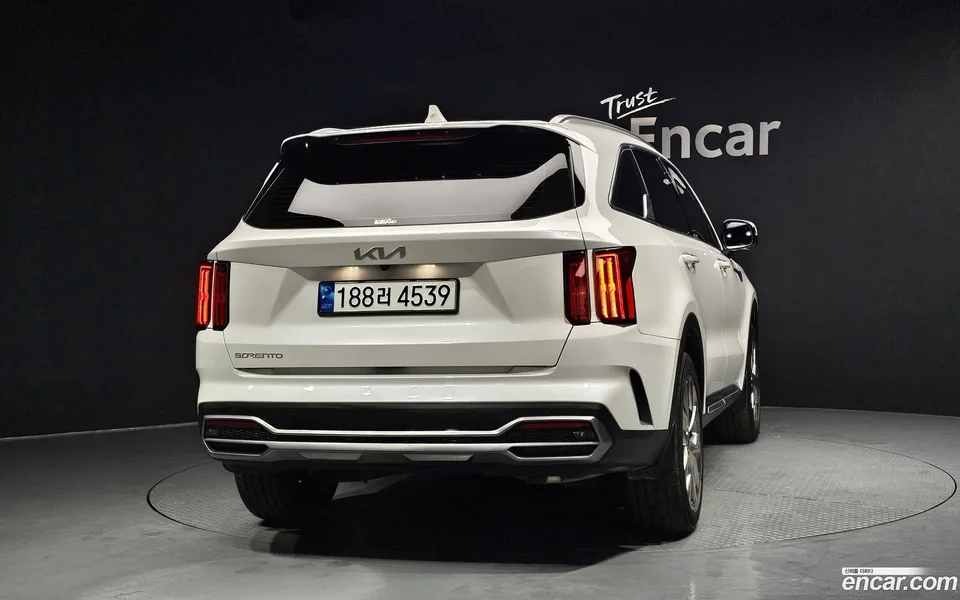 Kia Sorento 2.5T 2WD 2022 — миниатюра 4