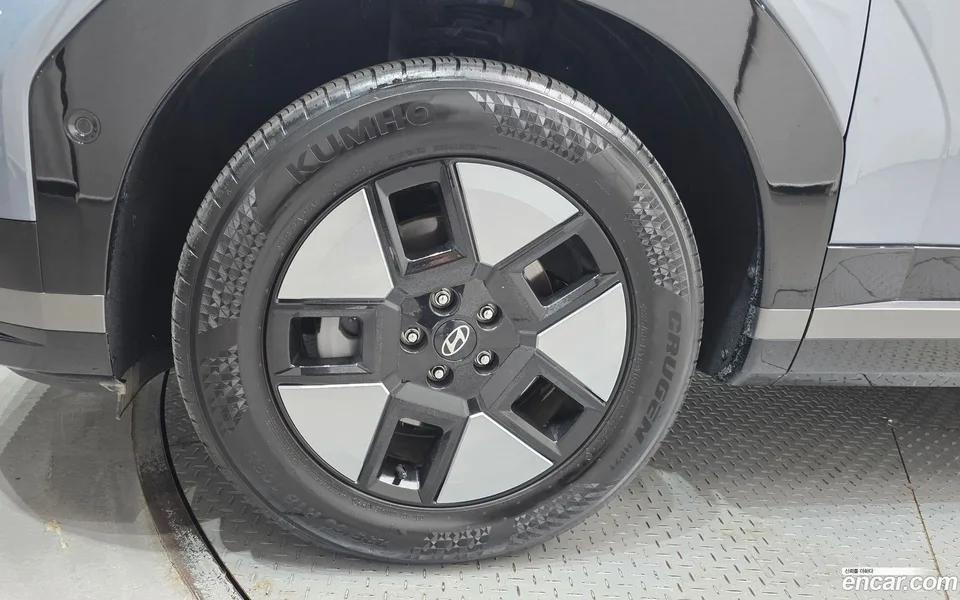 Hyundai SantaFe HEV 1.6 2WD 2024 — миниатюра 5