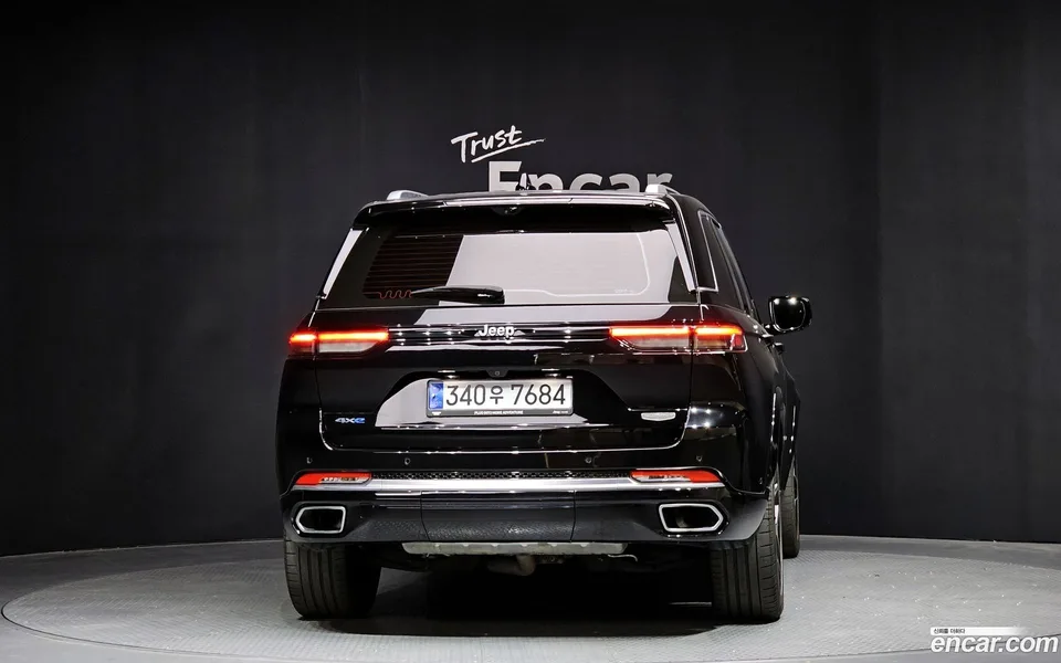 Jeep Grand Cherokee 4xe 2023 — миниатюра 4