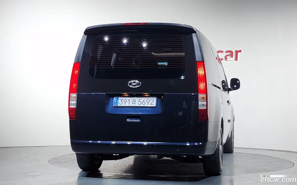 Hyundai Staria HEV 1.6 9 2024 — миниатюра 4