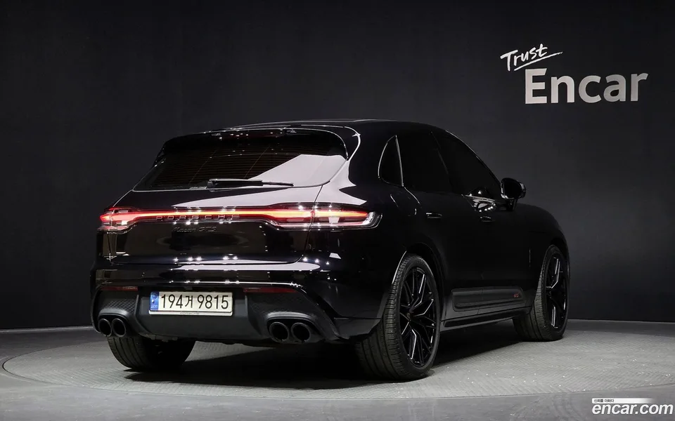 Porsche Macan 2.9 GTS 2022 — миниатюра 2