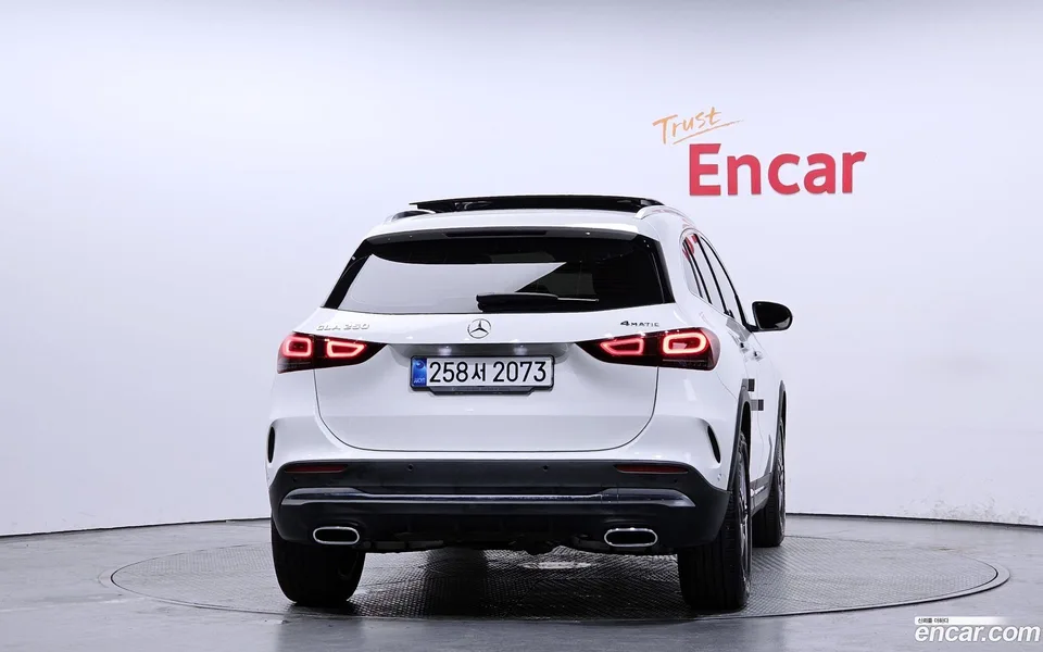 Mercedes-Benz GLA-Class GLA250 4MATIC 2022 — миниатюра 4