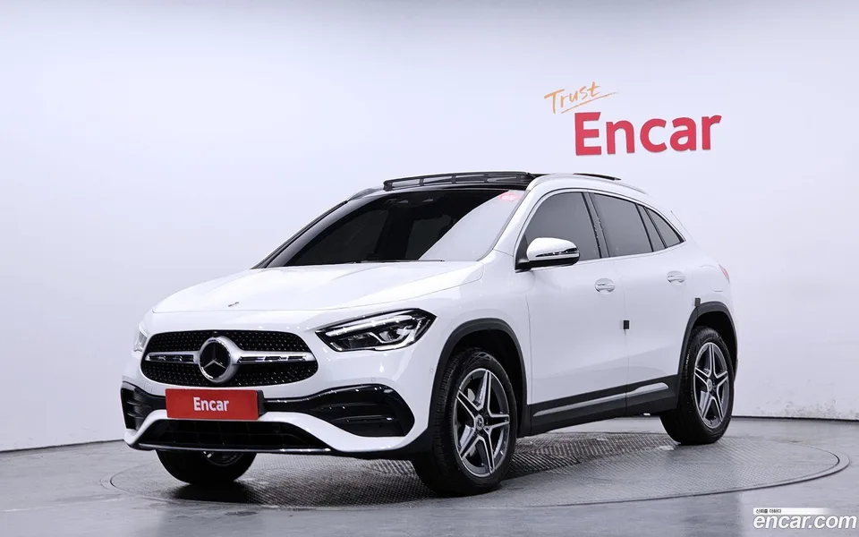 Mercedes-Benz GLA-Class GLA250 4MATIC 2022 — фото 1, купить с доставкой в Москву