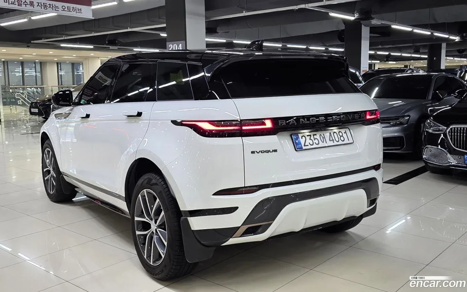 Land Rover Range Rover Evoque P250 SE 2025 — миниатюра 4