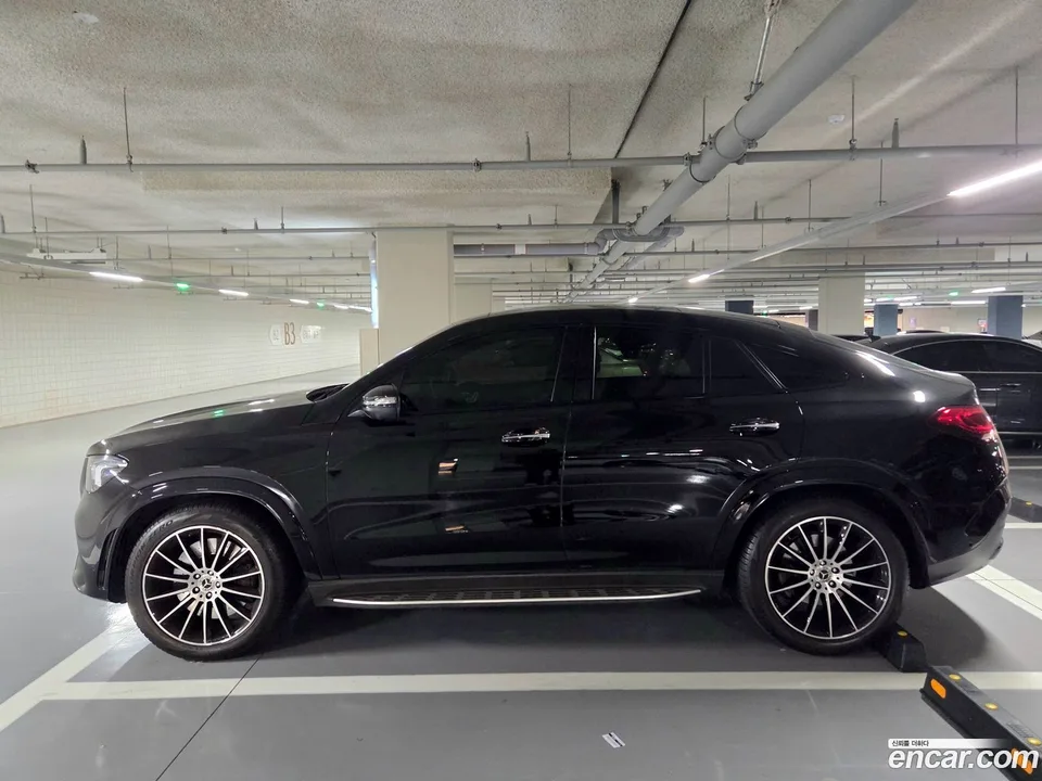 Mercedes-Benz GLE-Class GLE400d 4MATIC 2022 — миниатюра 5