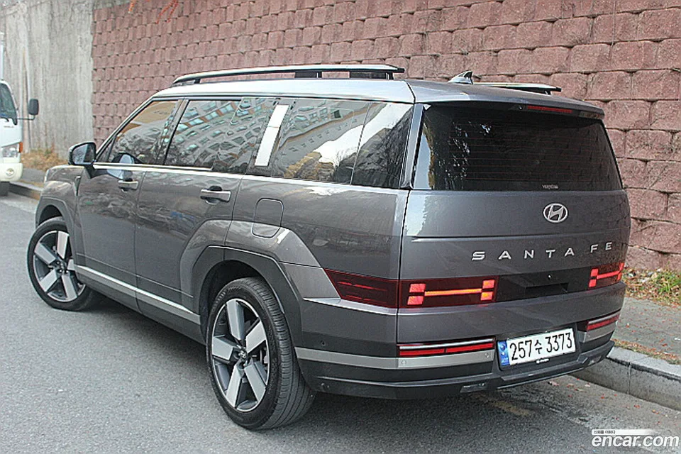 Hyundai SantaFe HEV 1.6 2WD 2024 — миниатюра 2