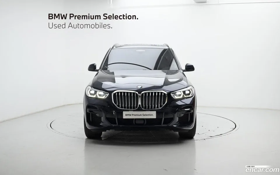 BMW X5 xDrive 40i M 2022 — миниатюра 3