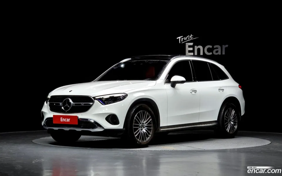 Mercedes-Benz GLC-Class (X254) GLC300 4MATIC 2025 — фото 1, купить с доставкой в Москву