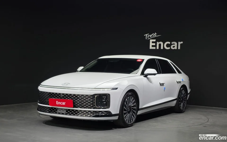 Hyundai Grandeur Hybrid 2024 — фото 1, купить с доставкой в Москву