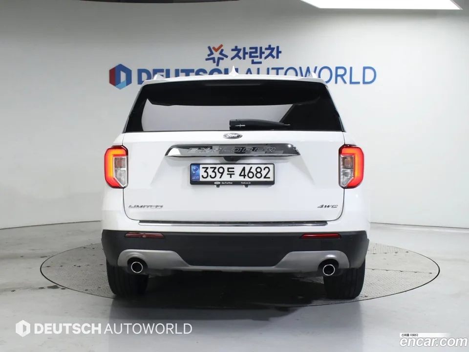 Ford Explorer 2.3 4WD 2022 — миниатюра 4