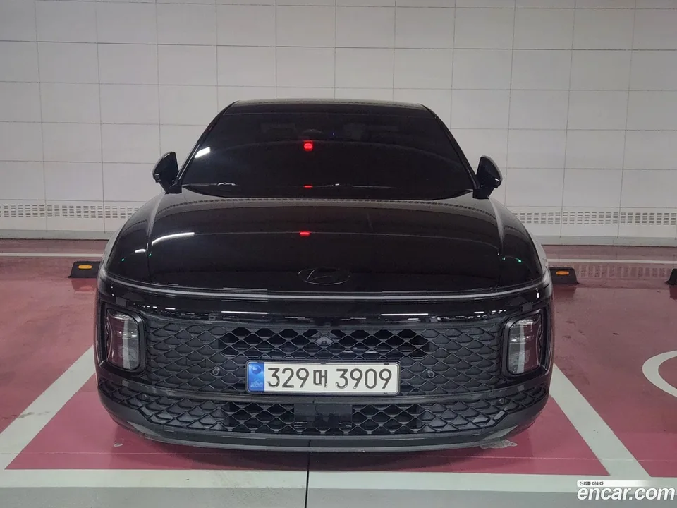 Hyundai Grandeur 2.5 2WD 2024 — фото 1, купить с доставкой в Москву