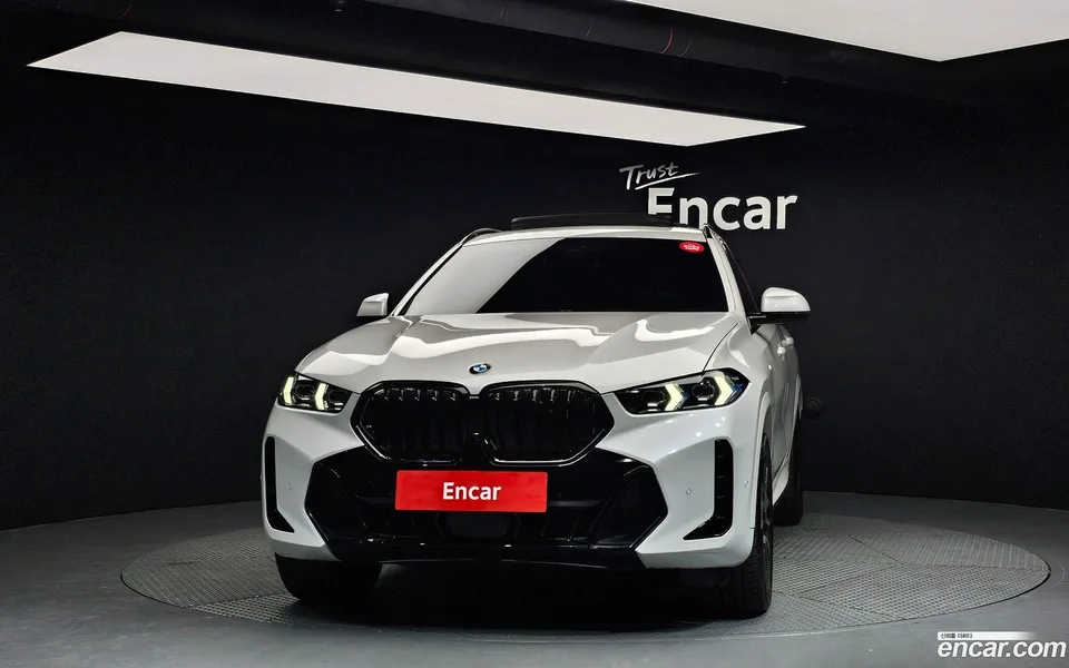 BMW X6 xDrive40i M 2025 — миниатюра 3
