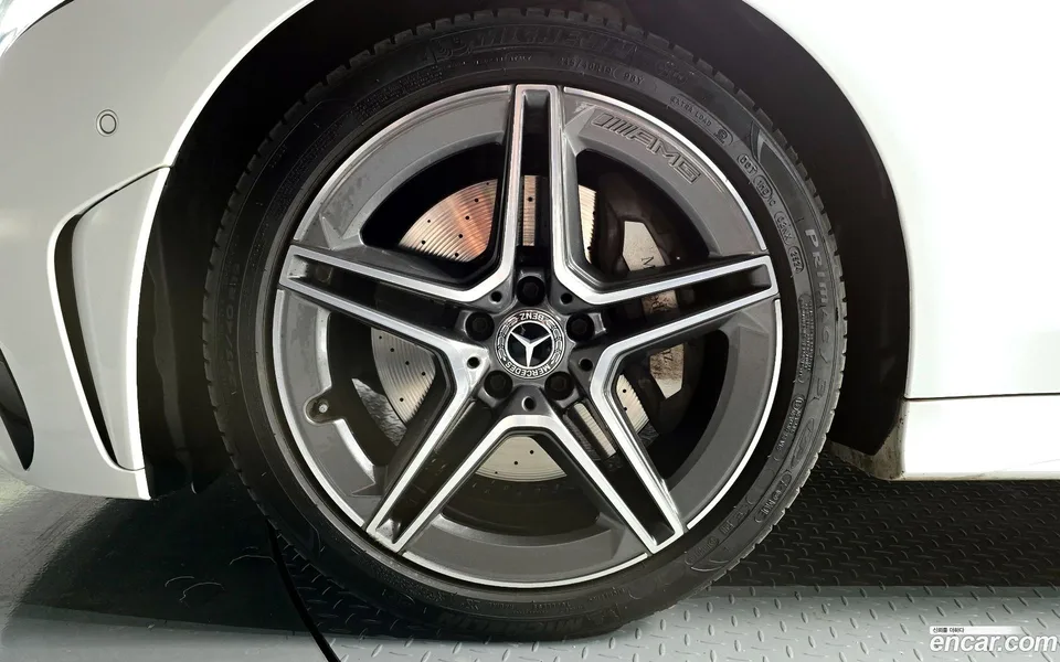 Mercedes-Benz CLS-Class CLS300d 4MATIC 2022 — миниатюра 5