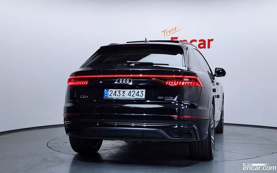 Audi Q8 (4M) 55 TFSI 2022 — миниатюра 4