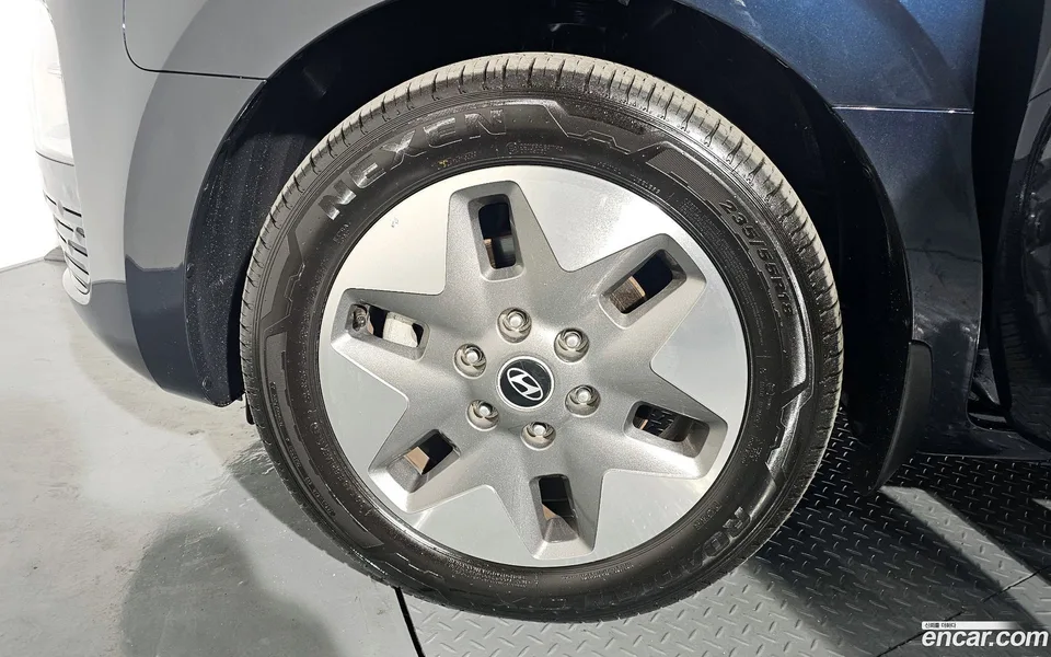 Hyundai Staria HEV 1.6 9 2024 — миниатюра 5