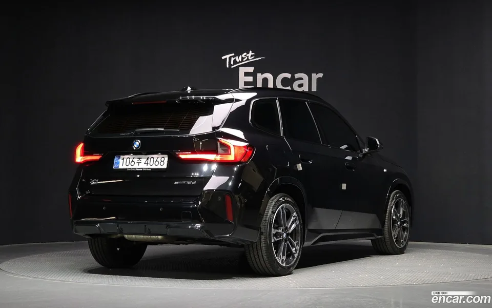 BMW X1 sDrive 18d M 2025 — миниатюра 2