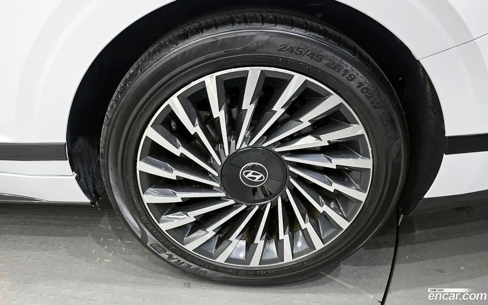 Hyundai Grandeur Hybrid 2024 — миниатюра 2