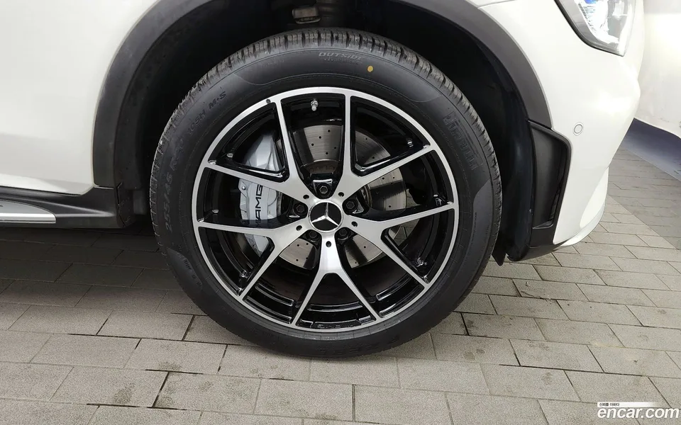 Mercedes-Benz GLC-Class AMG GLC43 4MATIC 2023 — миниатюра 5