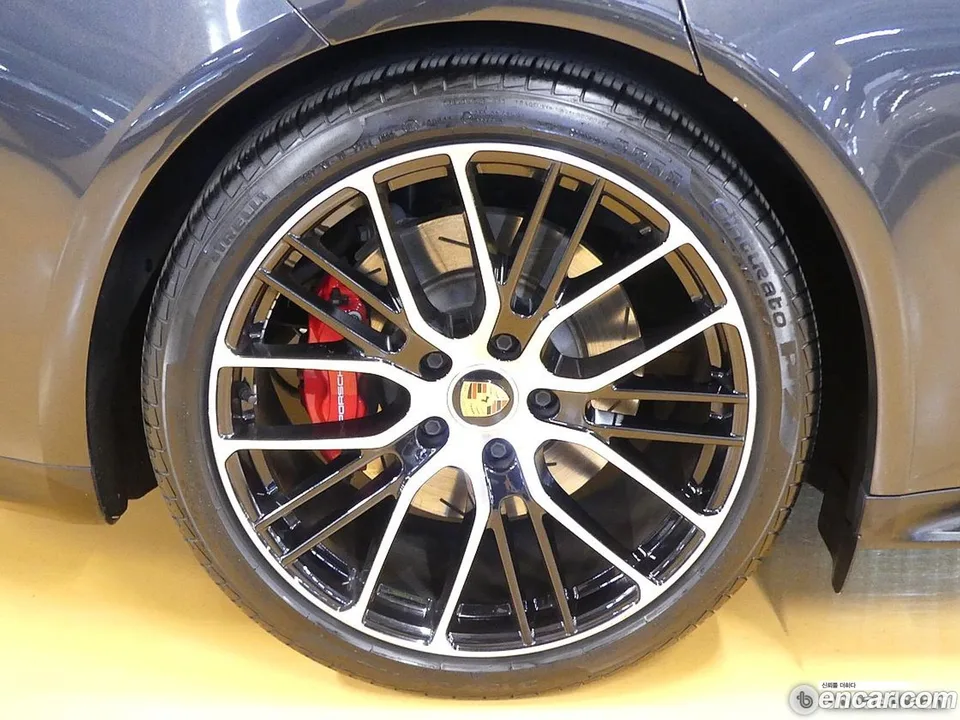 Porsche Panamera (971) 4.0 GTS 2023 — миниатюра 5