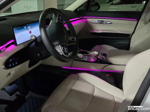 Genesis GV70 2025 купить в Москве