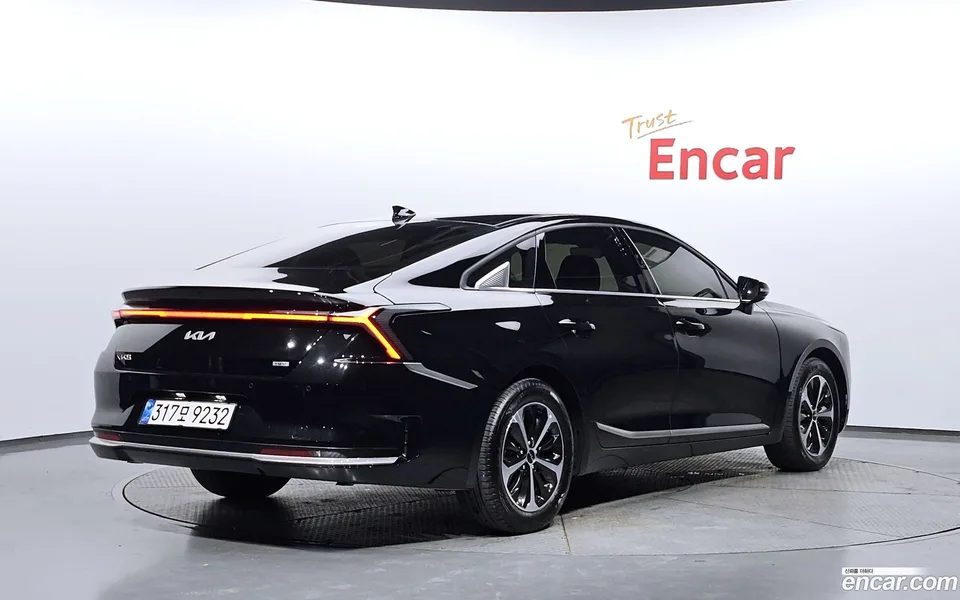 Kia K8 Hybrid 2025 — миниатюра 2