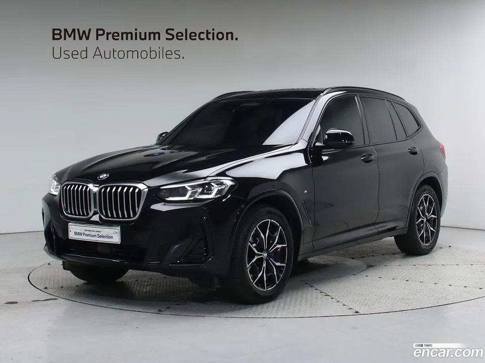 BMW X3 xDrive 20i M 2022 — фото 1, купить с доставкой в Москву