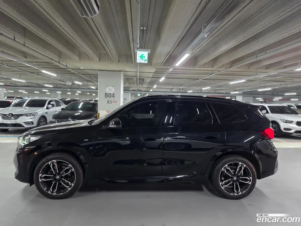 BMW X1 sDrive 18d M 2025 — миниатюра 3