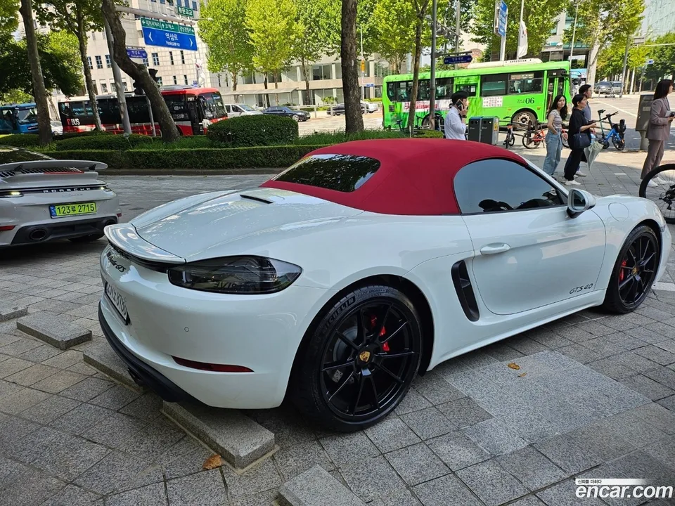 Porsche 718 Boxster 4.0 GTS 2024 — миниатюра 4