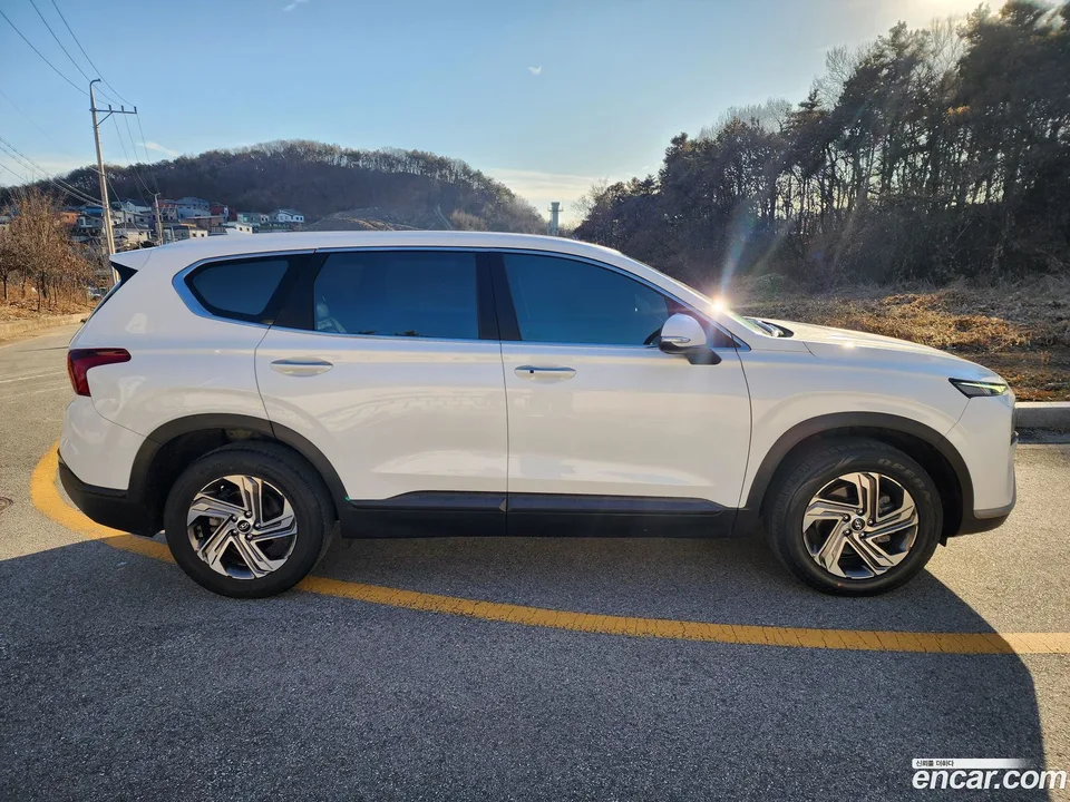 Hyundai SantaFe 2.2 2WD 2022 — миниатюра 4