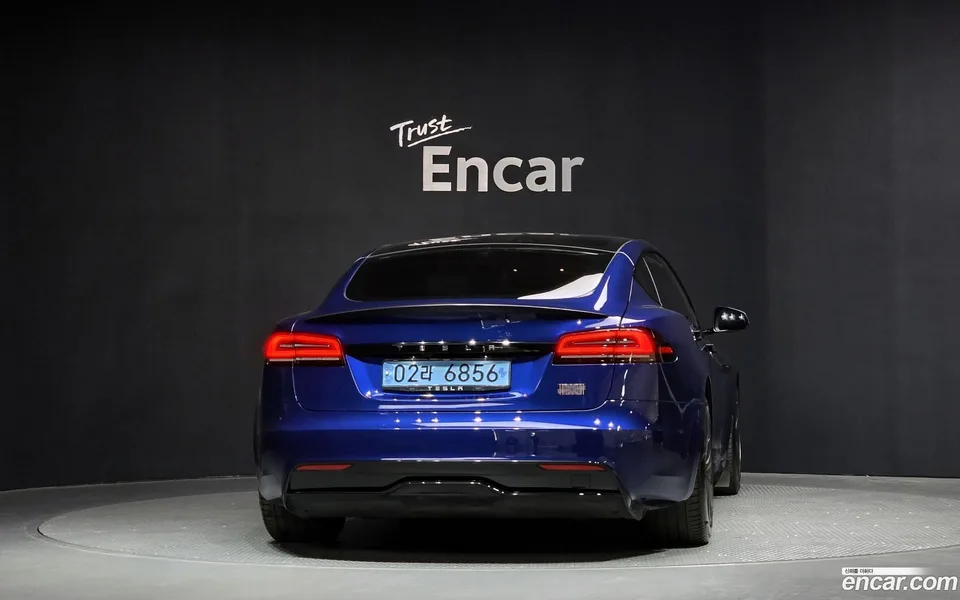 Tesla Model S 2023 — миниатюра 4