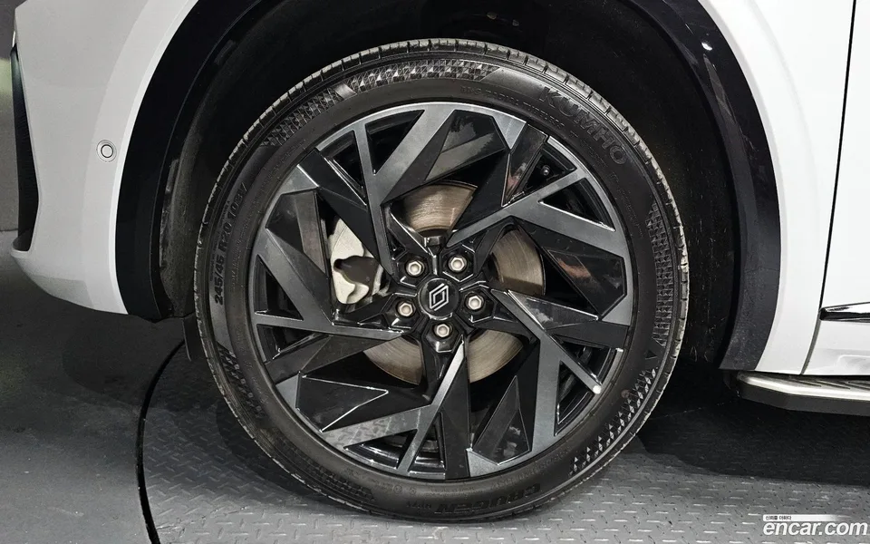 Renault Samsung Grand Koleos 1.5 E-TECH 2WD 2024 — миниатюра 5